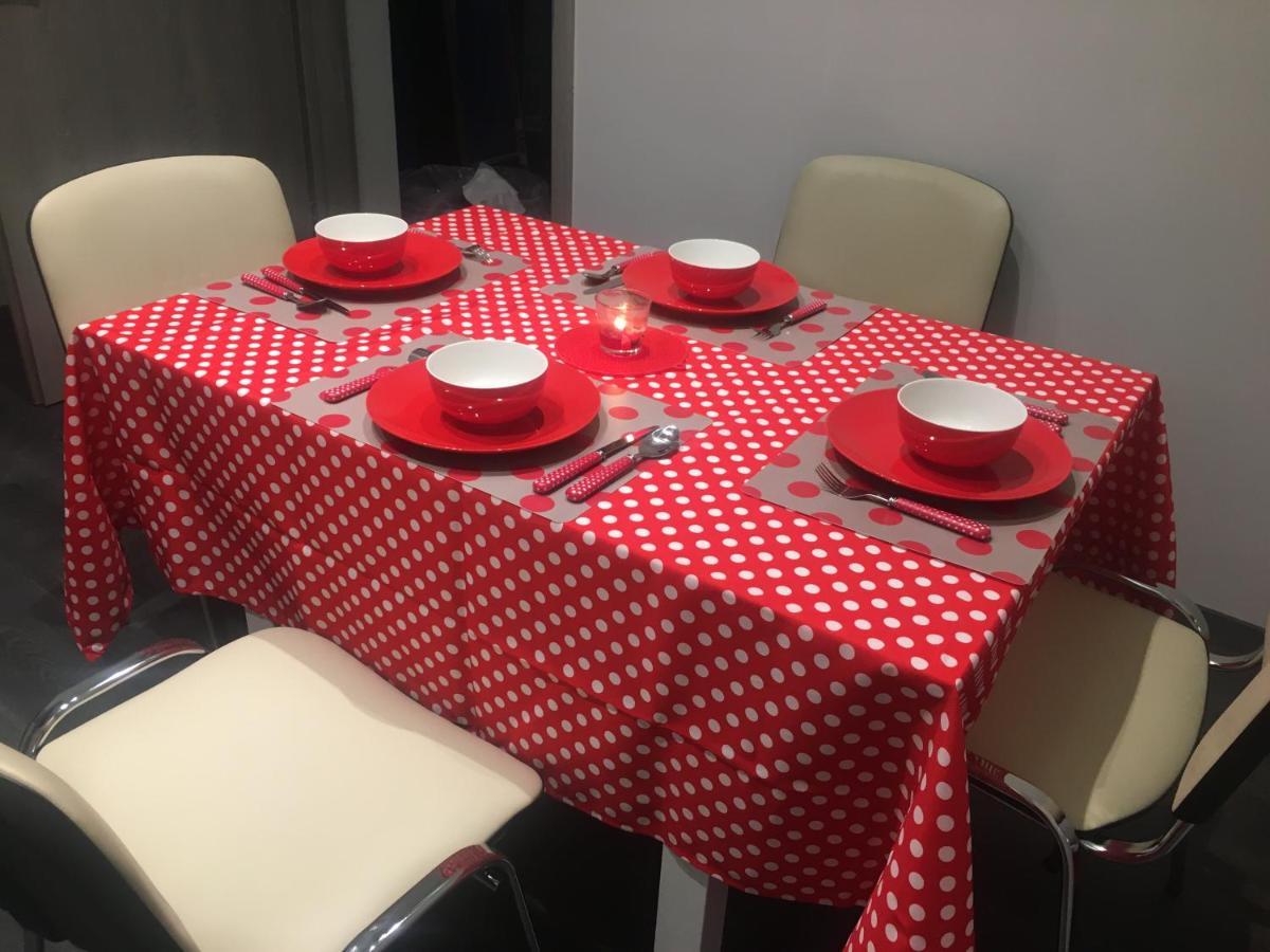 Buckingham Palace Apartman, דברצן מראה חיצוני תמונה